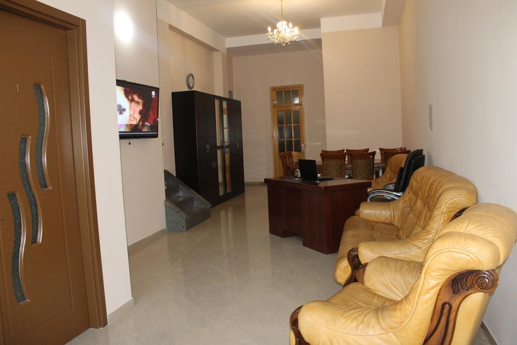 Hotel Sali Тбілісі Екстер'єр фото